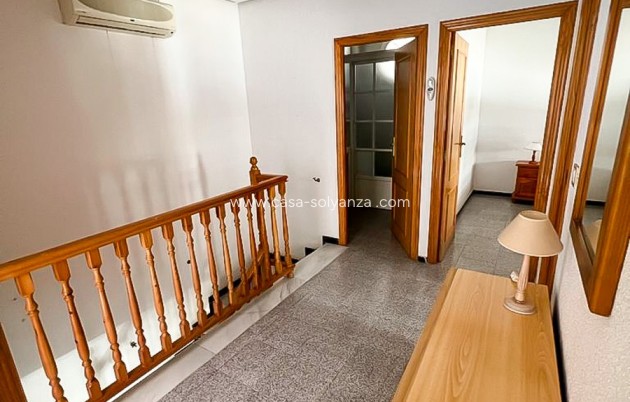 Herverkoop - Adosado - Santa Pola