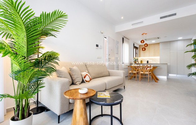 Neue Gebäude - Stadthaus - Orihuela Costa