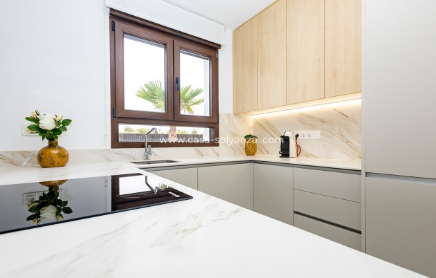 Neue Gebäude - Stadthaus - Orihuela Costa