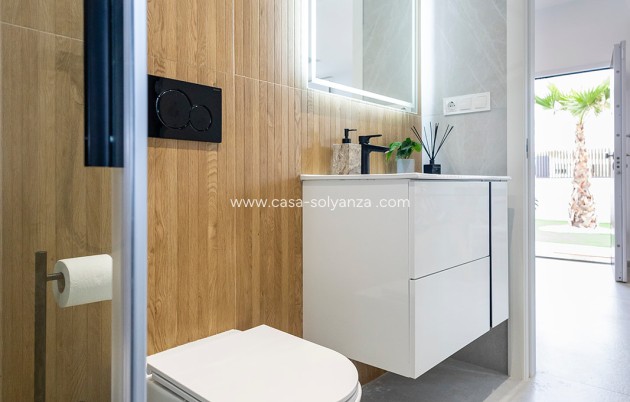 Neue Gebäude - Stadthaus - Orihuela Costa