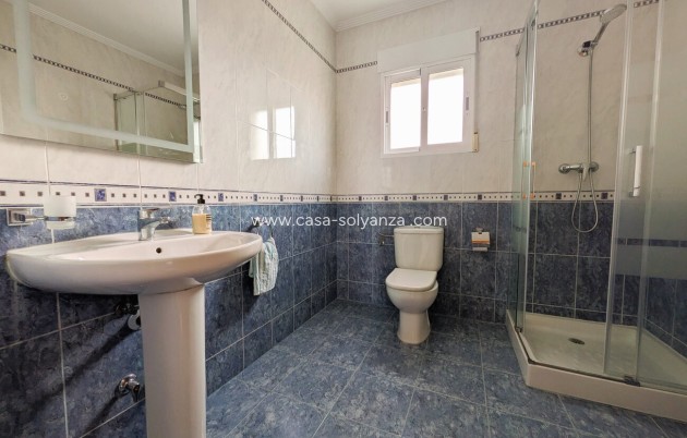 Herverkoop - Villa - Campos del Río