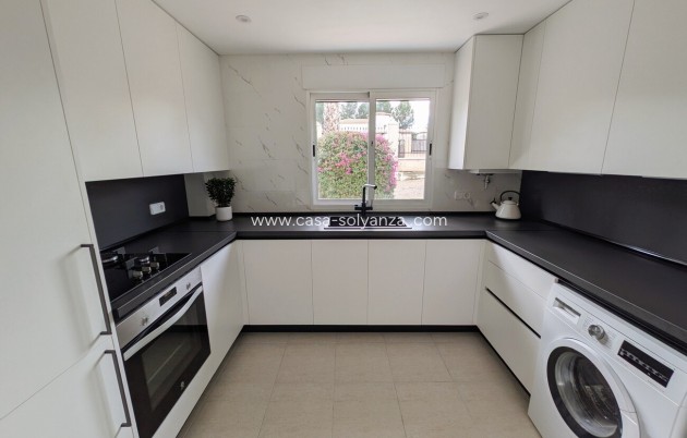 Herverkoop - Villa - Campos del Río