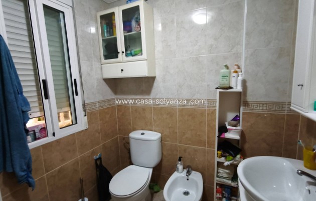 Reventa - Apartamento / piso - Torrevieja - Estacion Autobuses