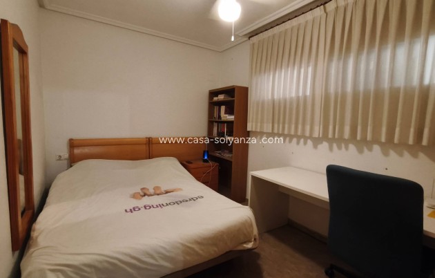 Reventa - Apartamento / piso - Torrevieja - Estacion Autobuses