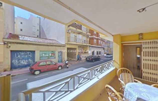 Reventa - Apartamento / piso - Torrevieja - Estacion Autobuses