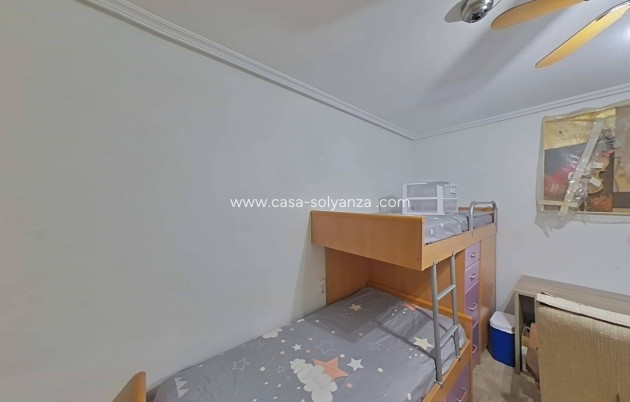 Reventa - Apartamento / piso - Torrevieja - Estacion Autobuses