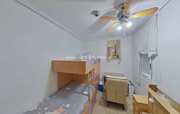 Reventa - Apartamento / piso - Torrevieja - Estacion Autobuses