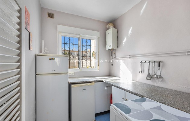 Reventa - Adosado - Torrevieja - Calas Blanca