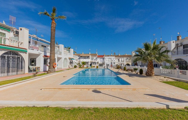 Reventa - Adosado - Torrevieja - Calas Blanca