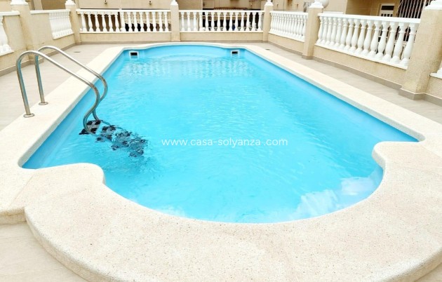 Reventa - Apartamento / piso - Torrevieja - Estacion Autobuses