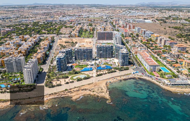 Resale - Apartment / flat - Torrevieja - Punta Prima