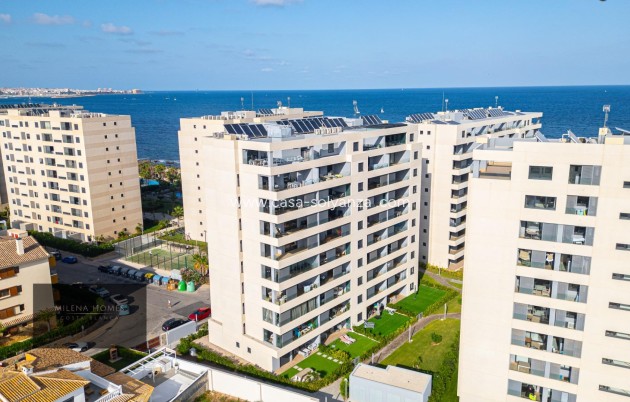 Resale - Apartment / flat - Torrevieja - Punta Prima