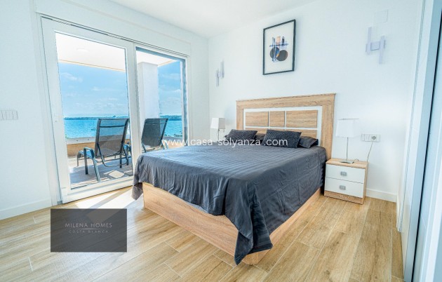 Resale - Apartment / flat - Torrevieja - Punta Prima