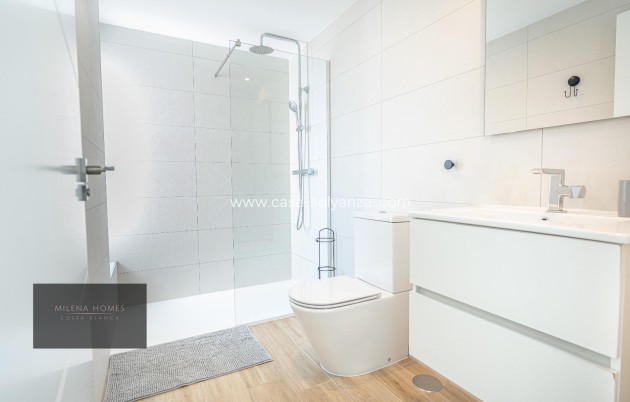 Resale - Apartment / flat - Torrevieja - Punta Prima