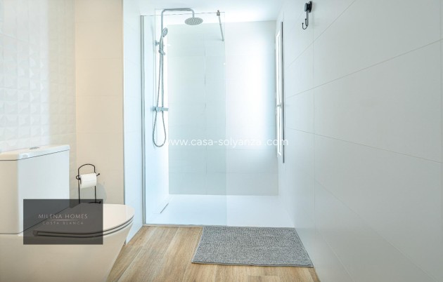 Resale - Apartment / flat - Torrevieja - Punta Prima