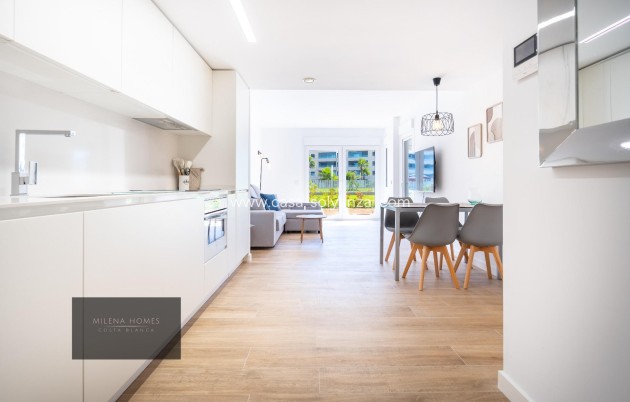 Resale - Apartment / flat - Torrevieja - Punta Prima