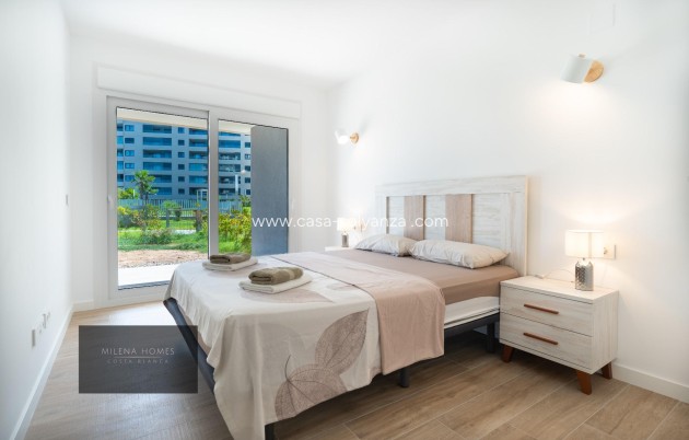 Resale - Apartment / flat - Torrevieja - Punta Prima