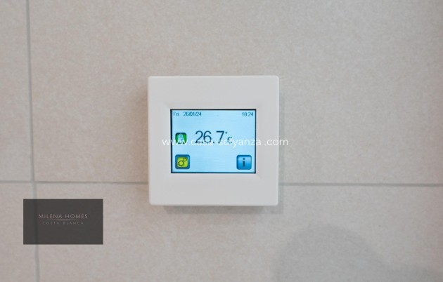 Resale - Apartment / flat - Torrevieja - Punta Prima