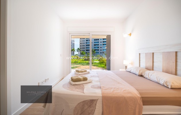 Resale - Apartment / flat - Torrevieja - Punta Prima