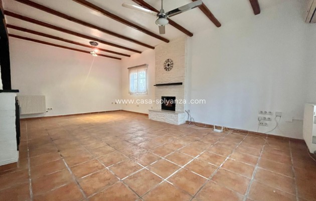 Reventa - Villa - Torrevieja - Los Balcones