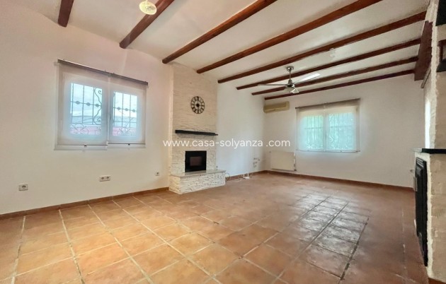 Reventa - Villa - Torrevieja - Los Balcones