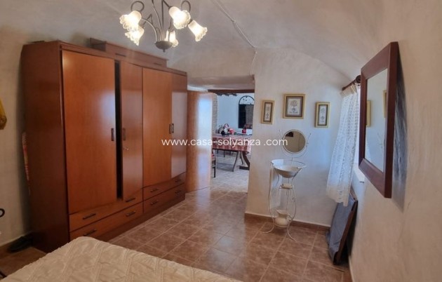 Resale - Country Property/Finca - Hondón de las Nieves - Inland