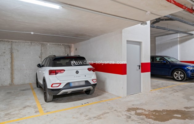 Reventa - Apartamento / piso - Villamartin - Costa Blanca