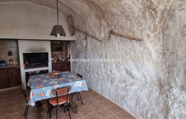Resale - Country Property/Finca - Hondón de las Nieves - Inland