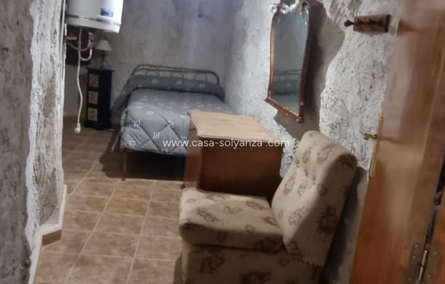 Resale - Country Property/Finca - Hondón de las Nieves - Inland