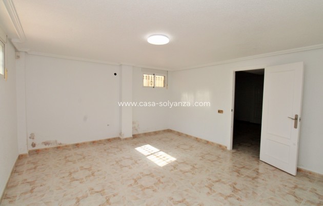 Herverkoop - Villa - Playa Flamenca