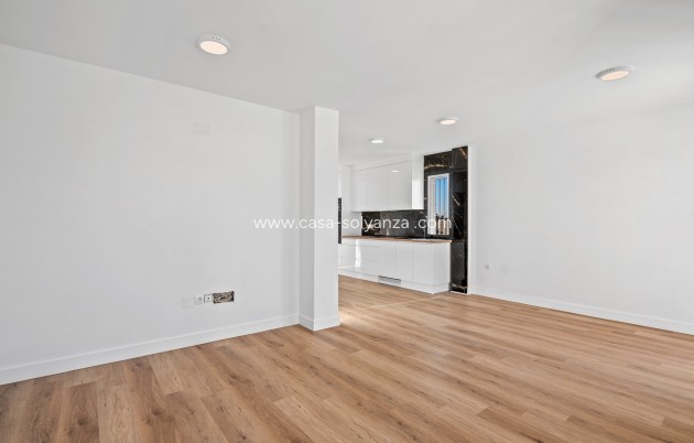 Herverkoop - Villa - Benimar