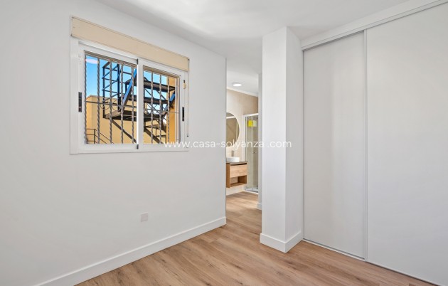 Herverkoop - Villa - Benimar