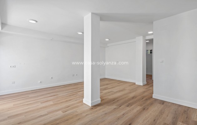 Herverkoop - Villa - Benimar