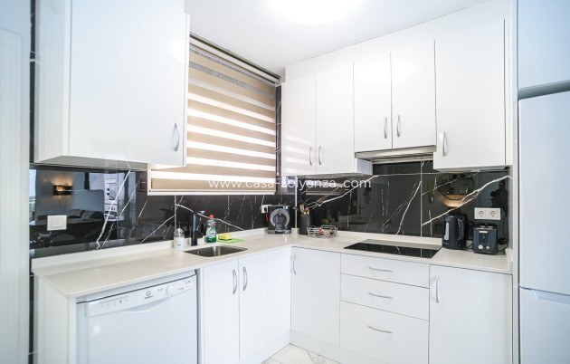 Reventa - Apartamento / piso - Torrevieja - Punta Prima