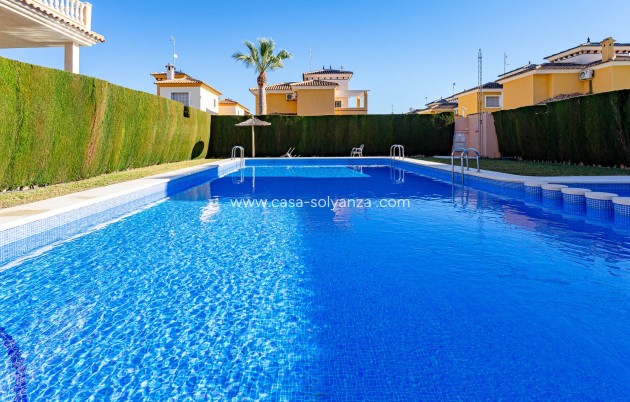 Herverkoop - Adosado - Punta Prima