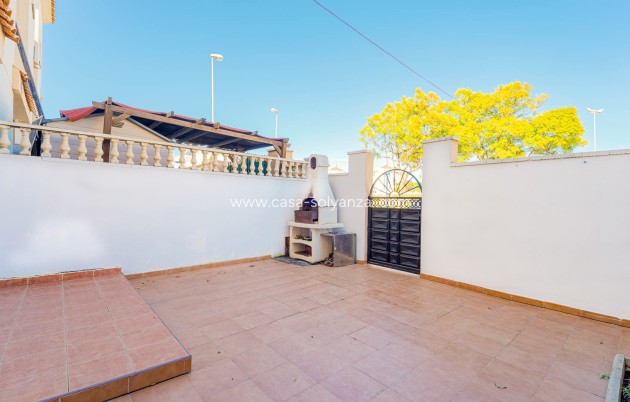 Herverkoop - Adosado - Punta Prima