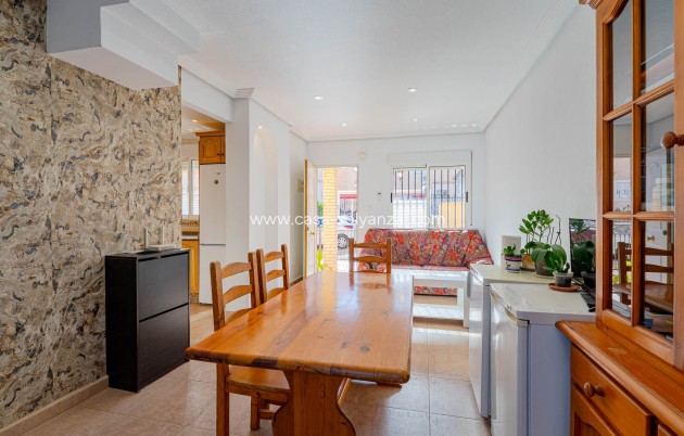 Herverkoop - Adosado - Punta Prima