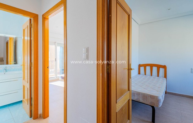 Herverkoop - Adosado - Punta Prima