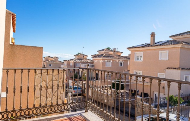 Herverkoop - Adosado - Punta Prima