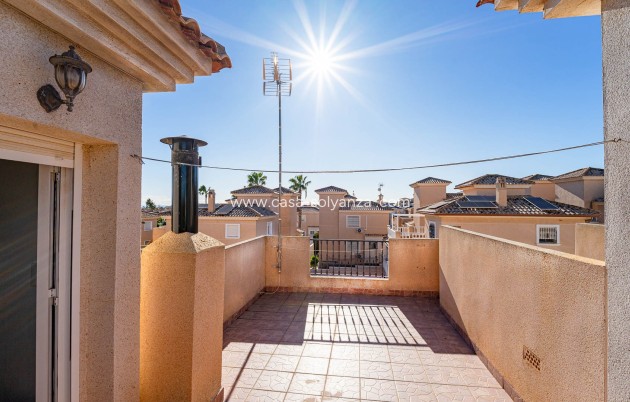 Herverkoop - Adosado - Punta Prima