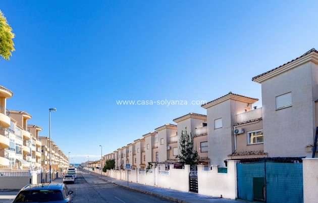 Herverkoop - Adosado - Punta Prima