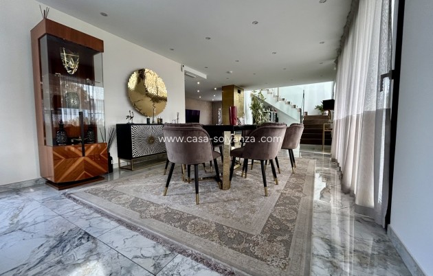 Resale - Villa - Los Balcones - Costa Blanca