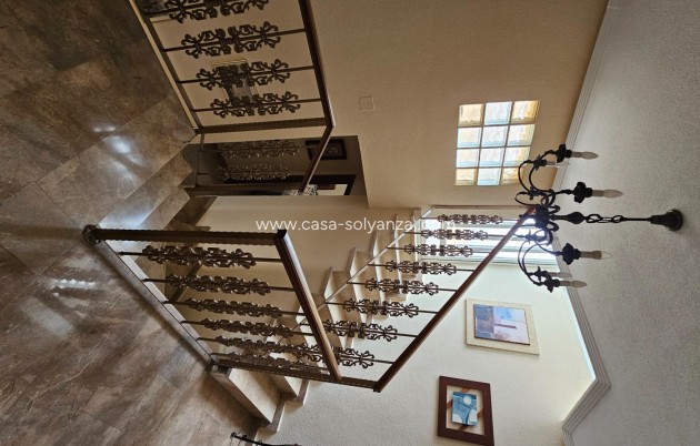 Resale - Villa - Torrevieja - El chaparral