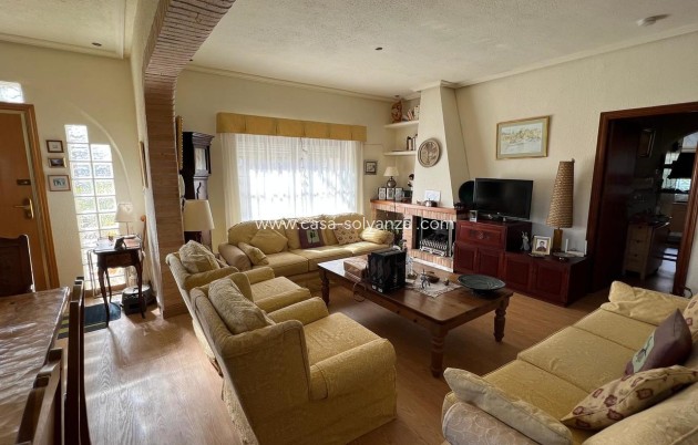 Resale - Villa - Cabo Roig - Costa Blanca