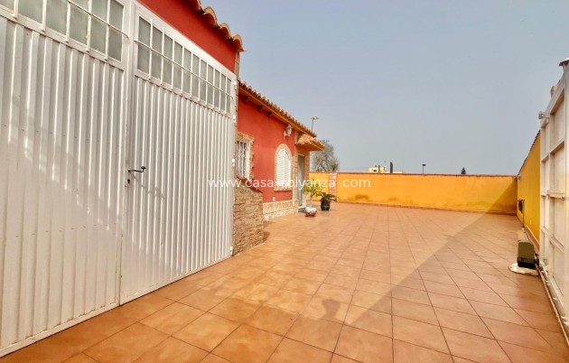 Resale - Villa - Torrevieja - Los Balcones