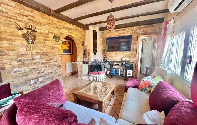 Resale - Villa - Torrevieja - Los Balcones