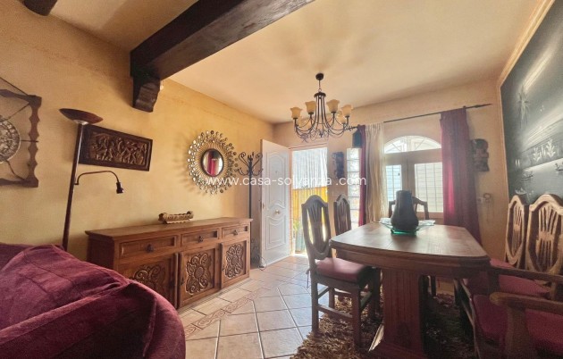 Resale - Villa - Torrevieja - Los Balcones