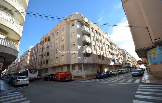 Herverkoop - Appartement / flat - Torrevieja - Costa Blanca