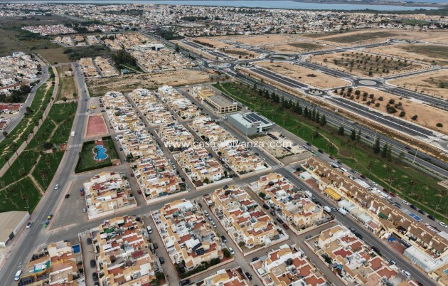 Resale - Bungalow - Torrevieja - El Limonar
