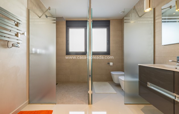 Revente - Villa - Orihuela Costa - Campoamor
